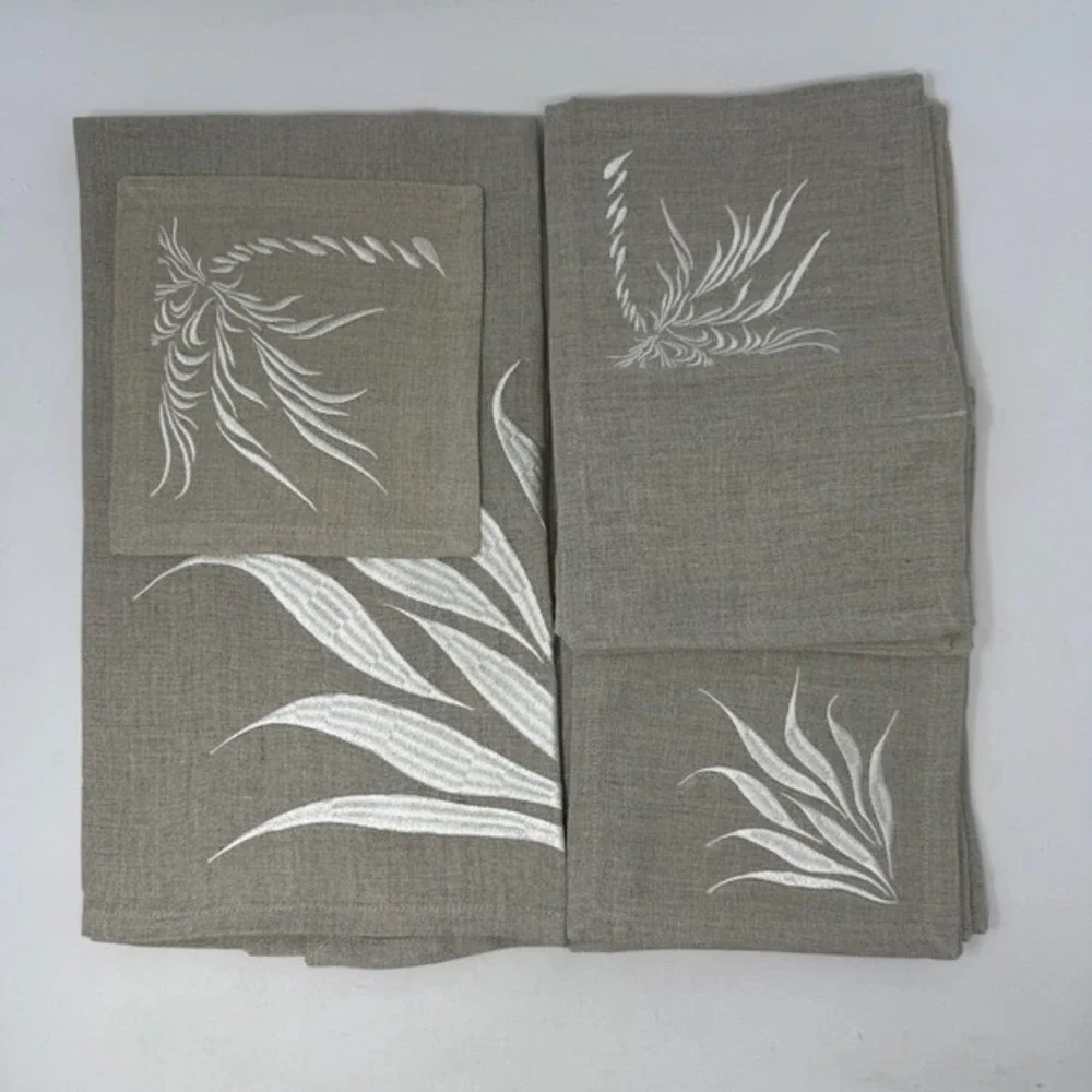 Viabrava 100% Linen Embroidered Placemats Napkins 16 Pieces Abstract Tropical